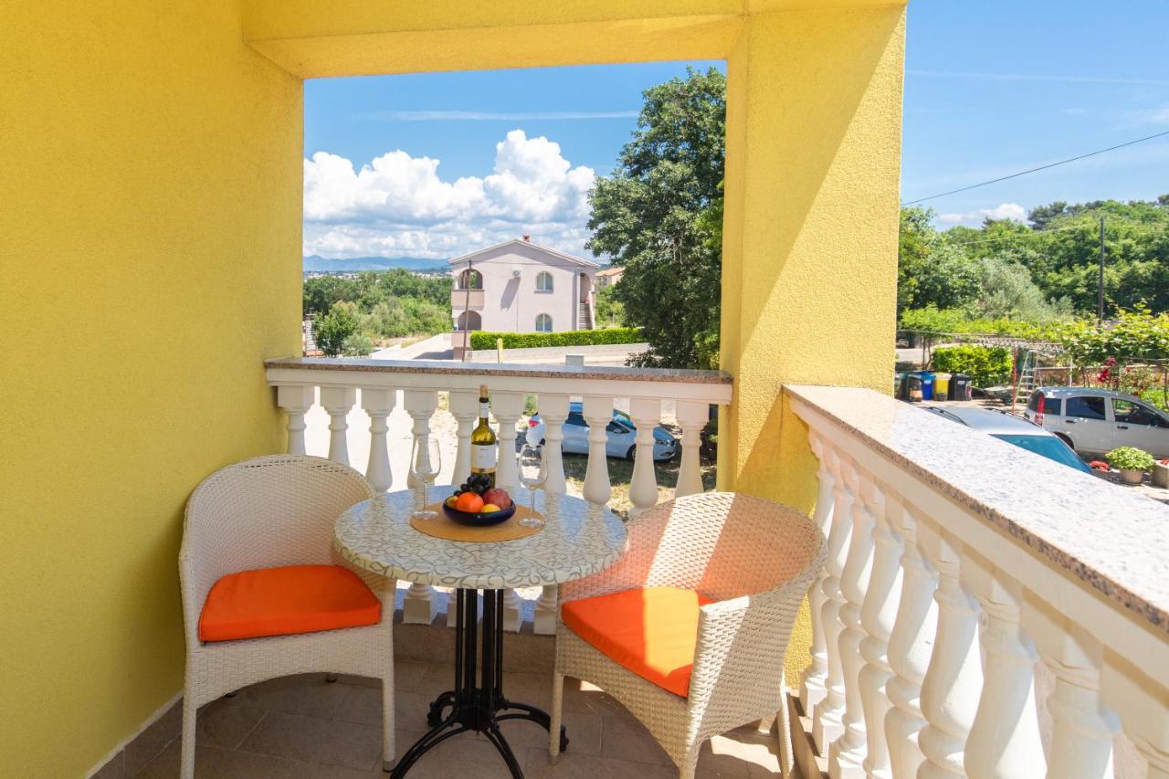 Vila Panorama By El-Pi Tours Malinska Buitenkant foto
